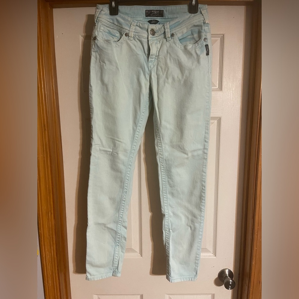 Silver jeans size 28/31 aqua color. Like new